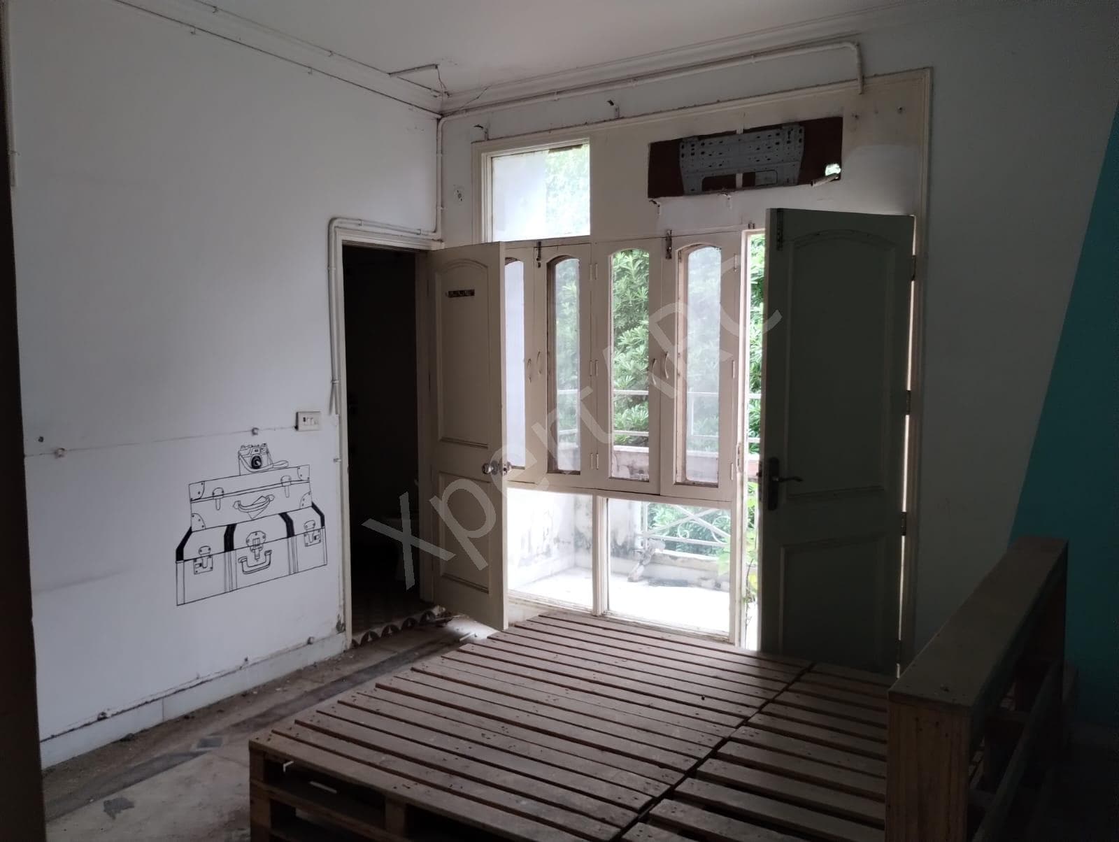 Property Photos 26