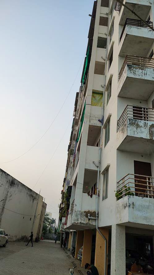 Property Photos 9