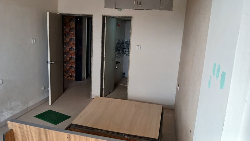 Property Photos 6