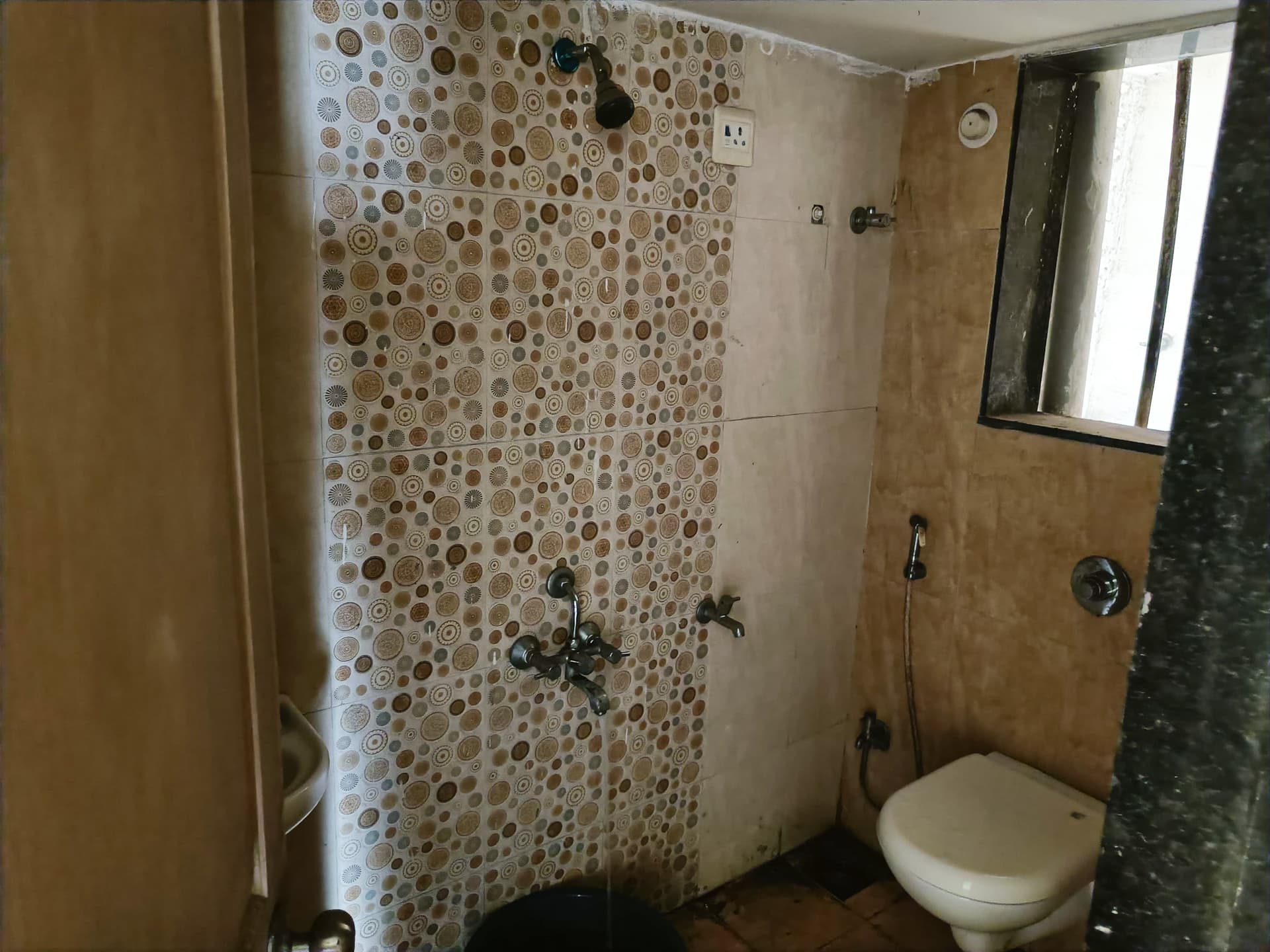 Property Photos 6
