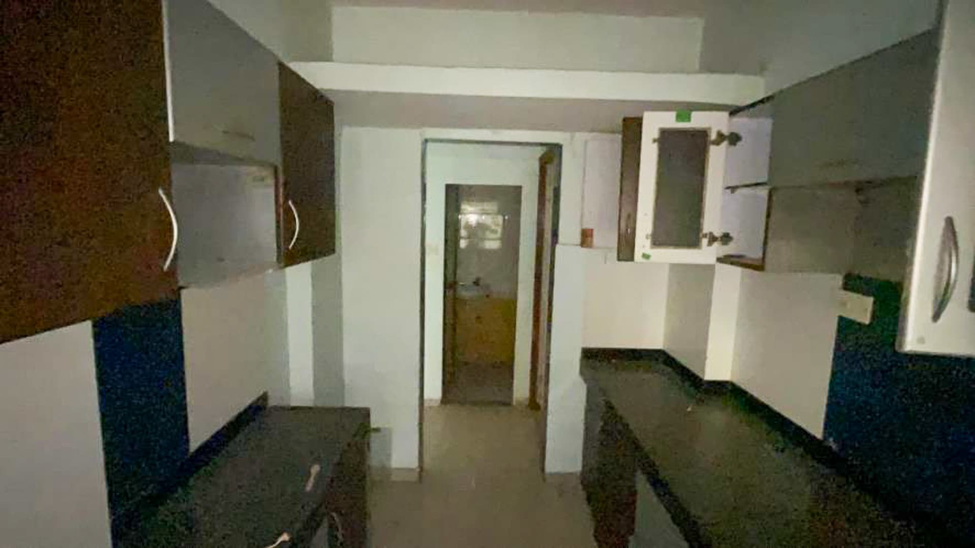 Property Photos 34