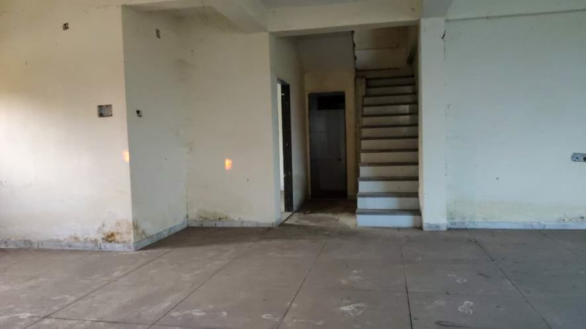 Property Photos 7