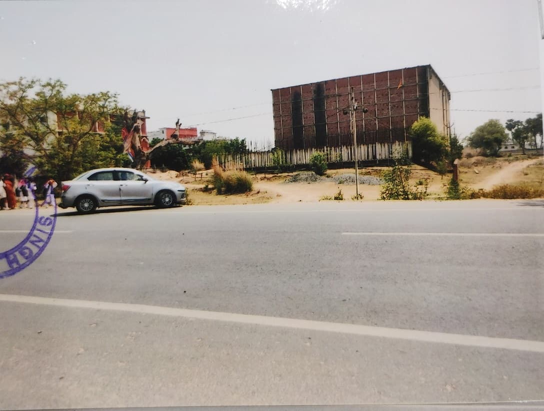 Property Photos 1