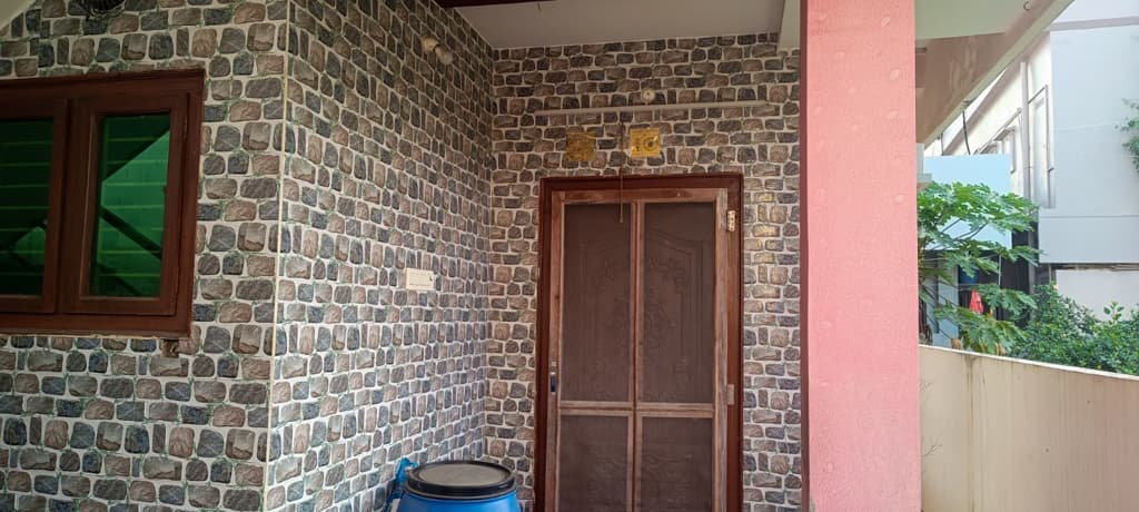 Property Photos 5