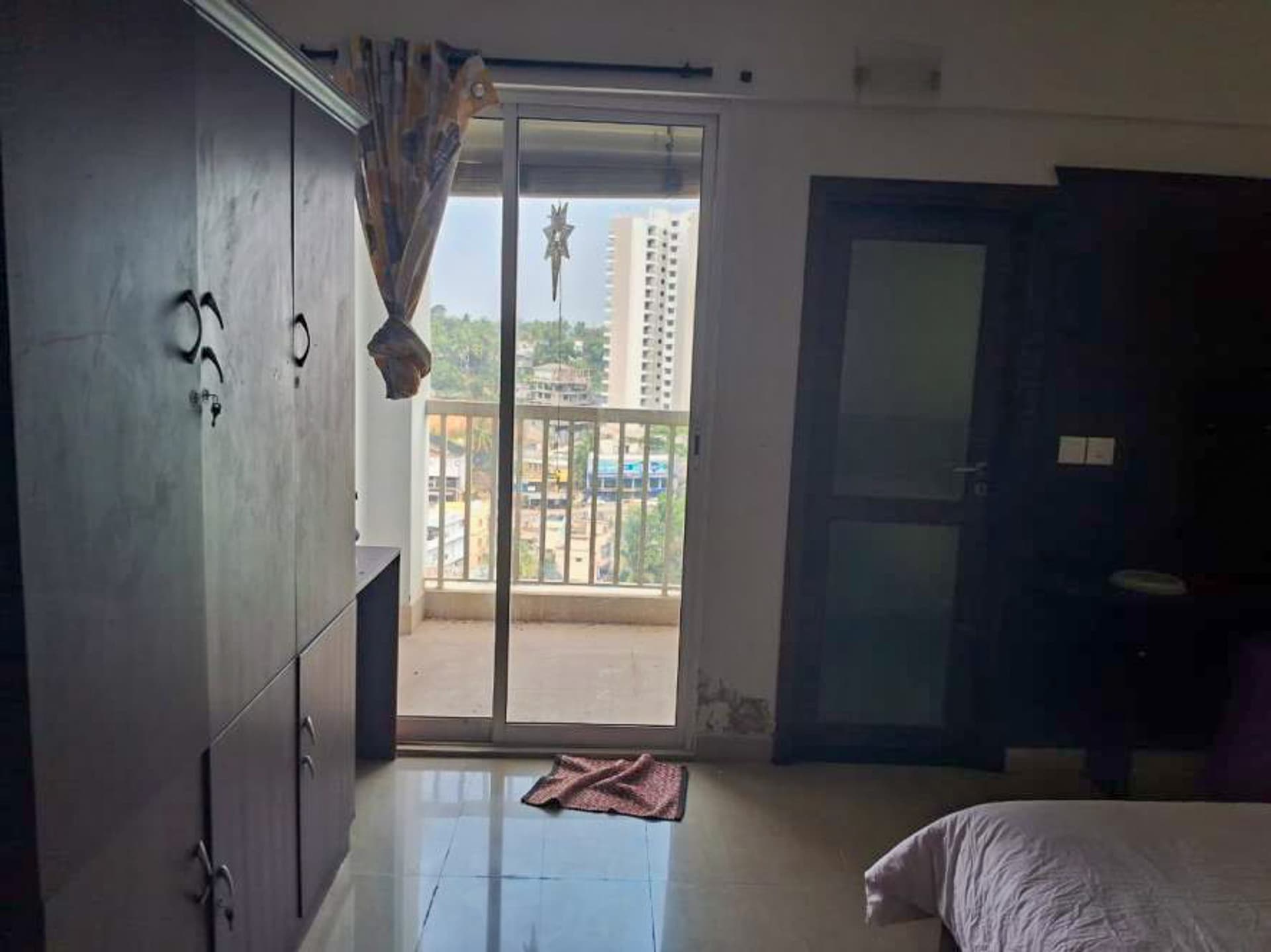 Property Photos 12