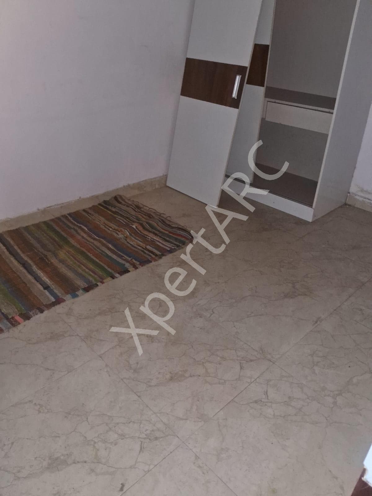 Property Photos 28
