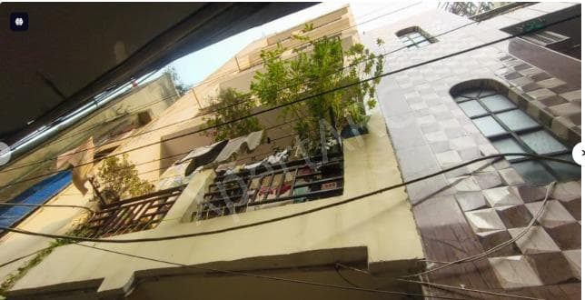 Property Photos 8