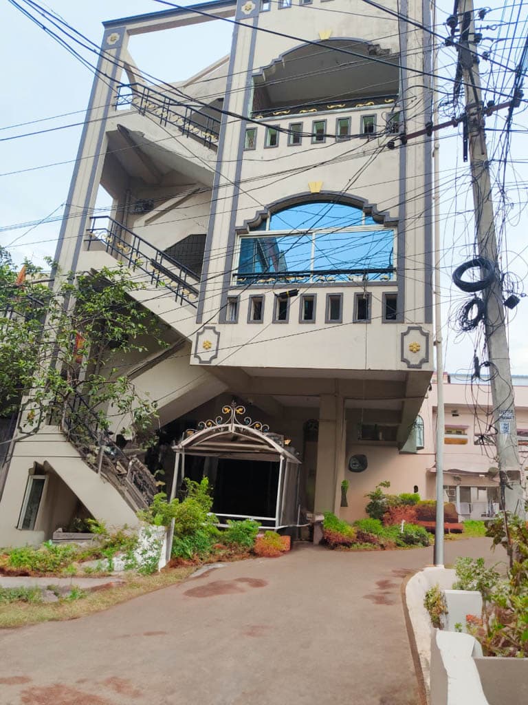 Property Photos 1