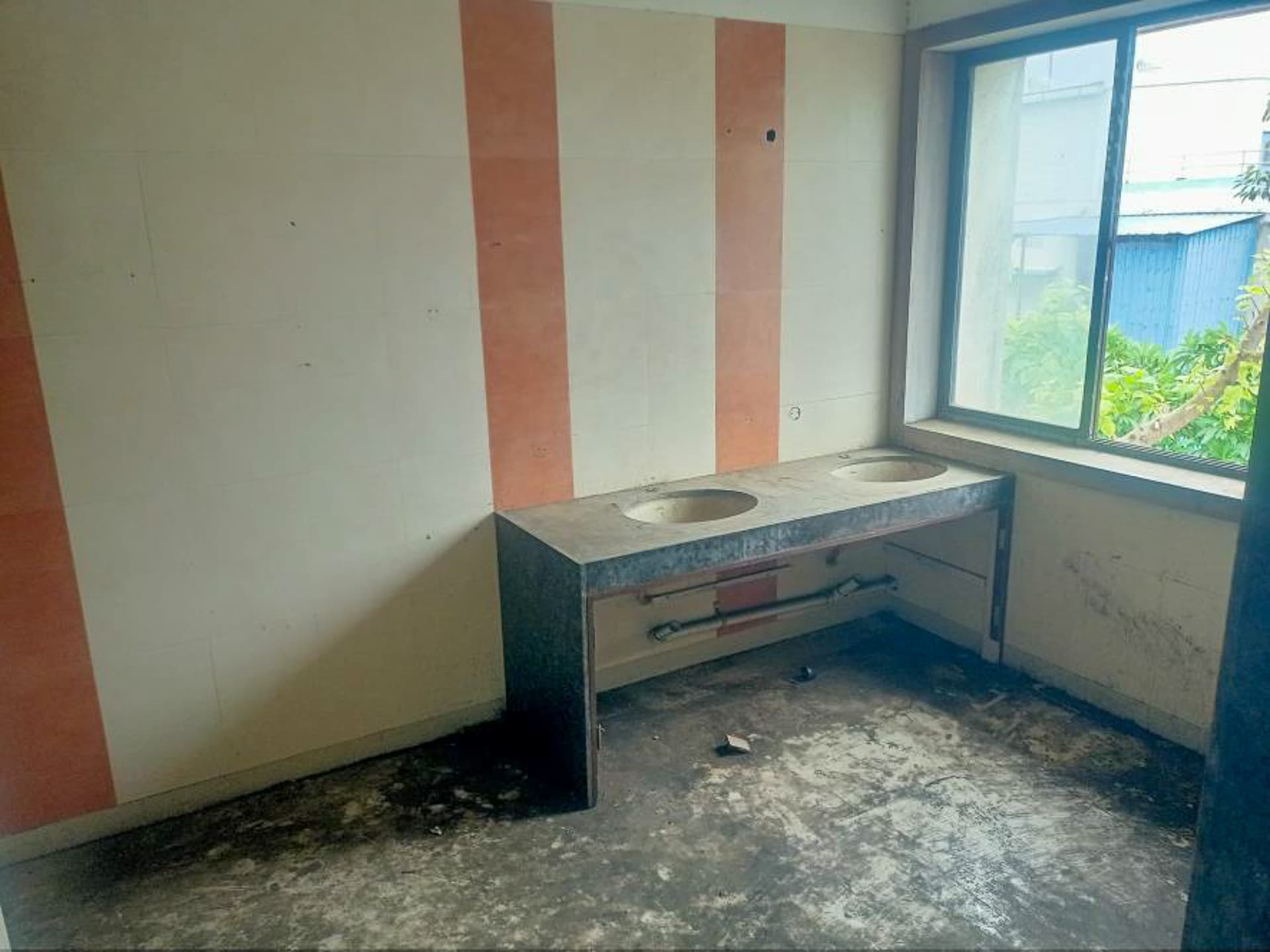 Property Photos 8