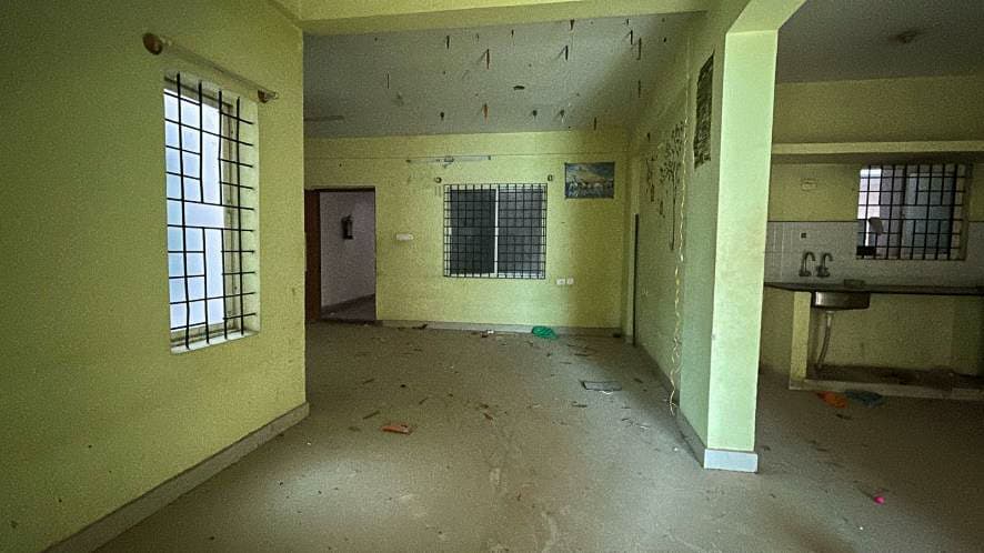 Property Photos 5