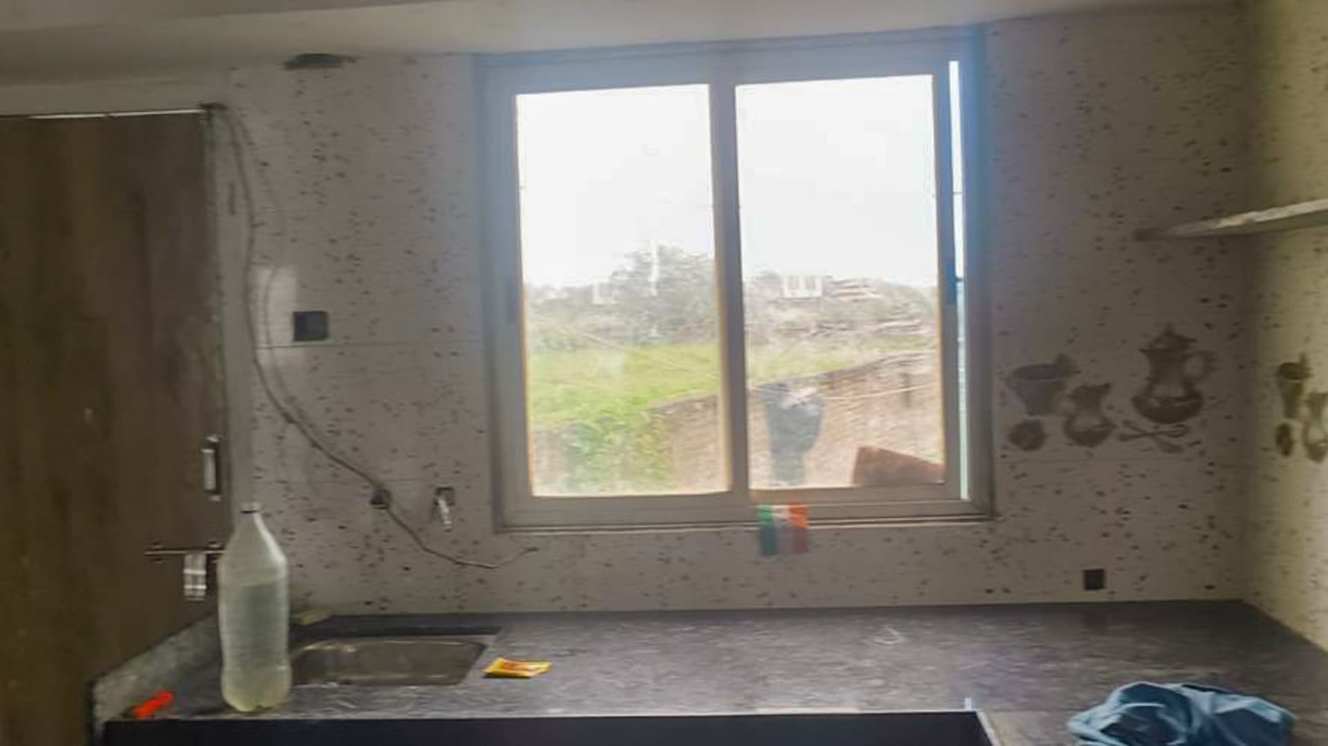 Property Photos 7