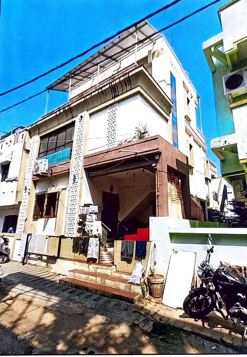 Property Photos 1