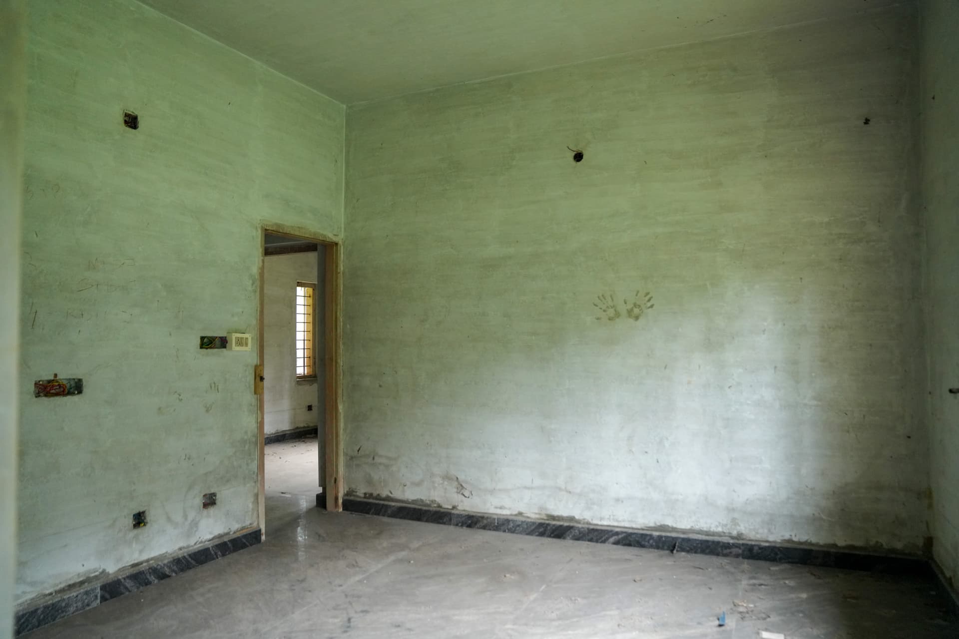 Property Photos 33