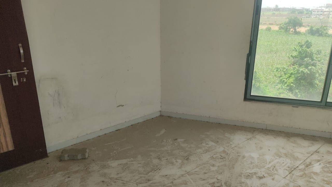 Property Photos 6
