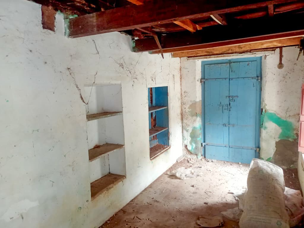 Property Photos 8