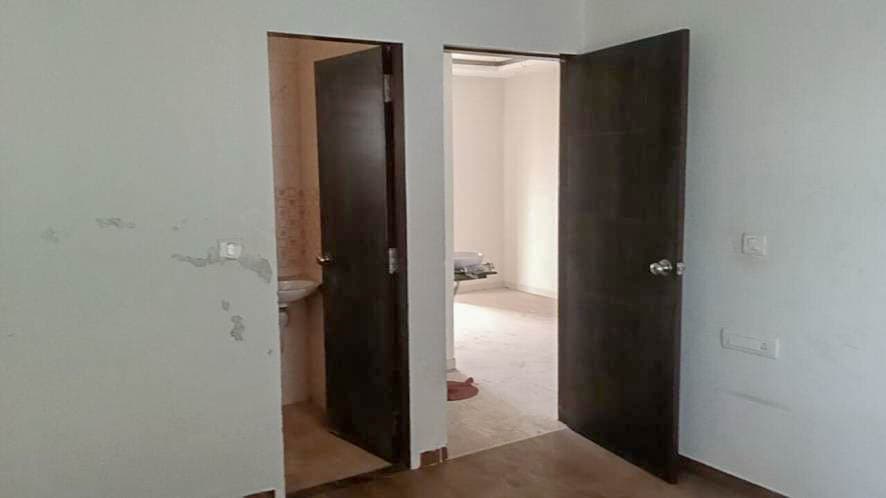 Property Photos 18