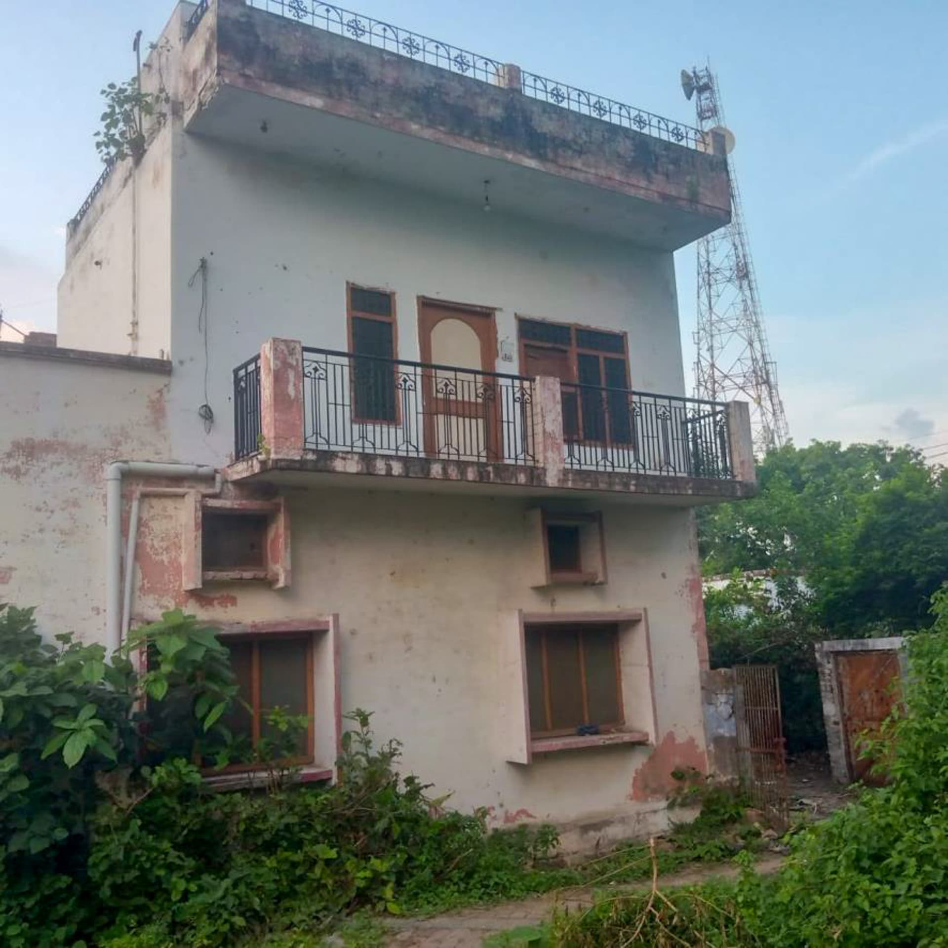 Property Photos 9