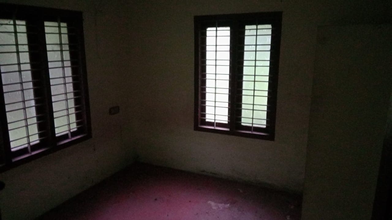 Property Photos 6