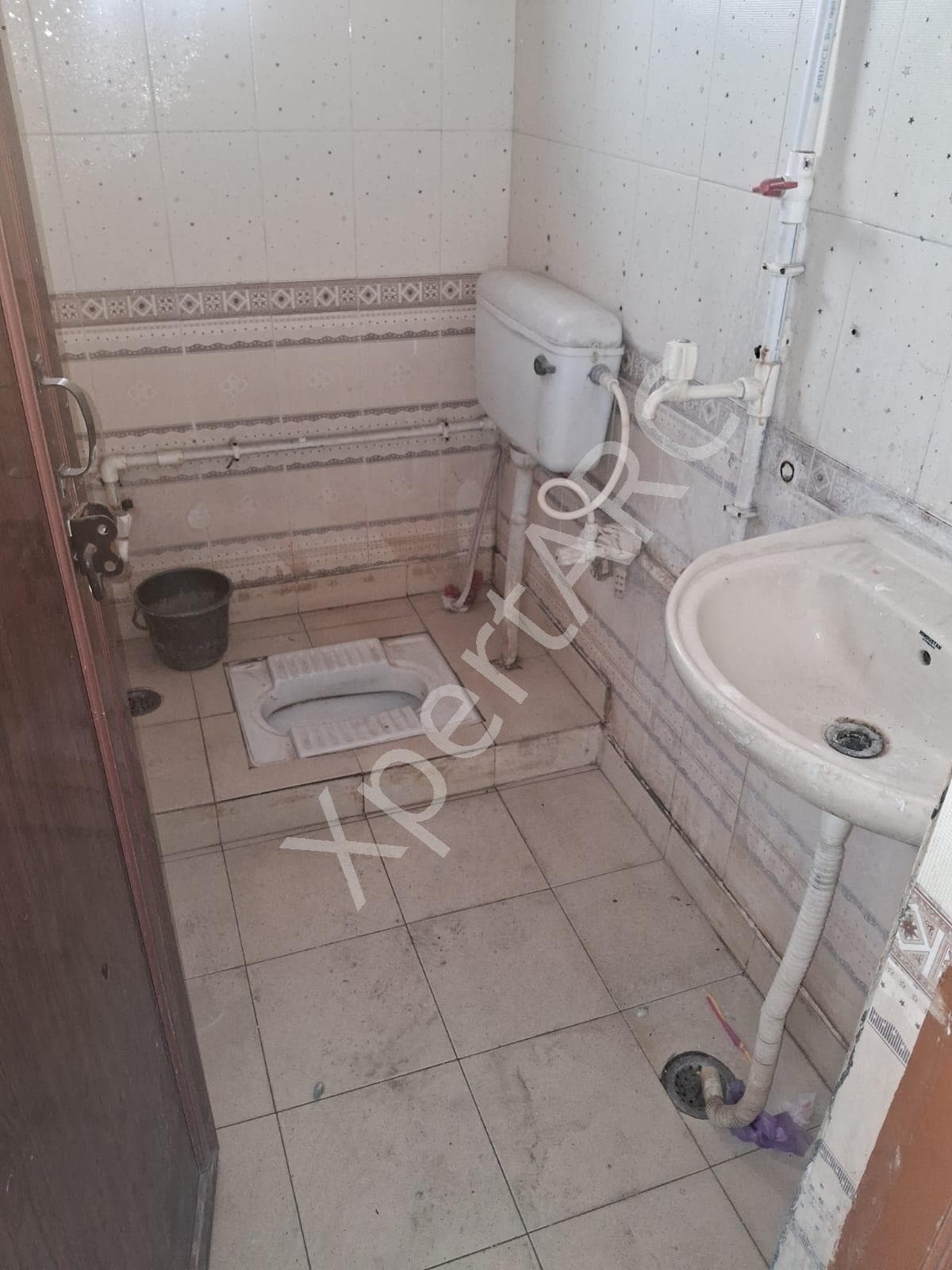 Property Photos 18