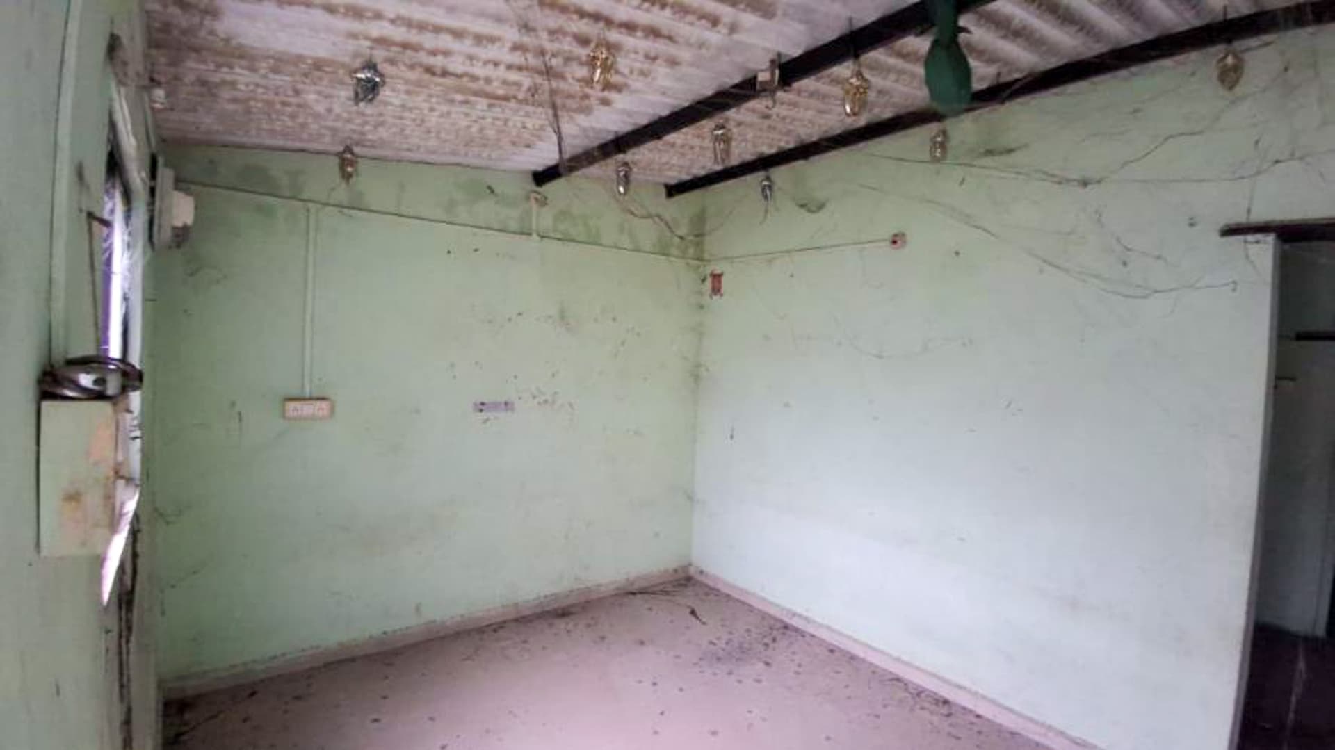 Property Photos 6
