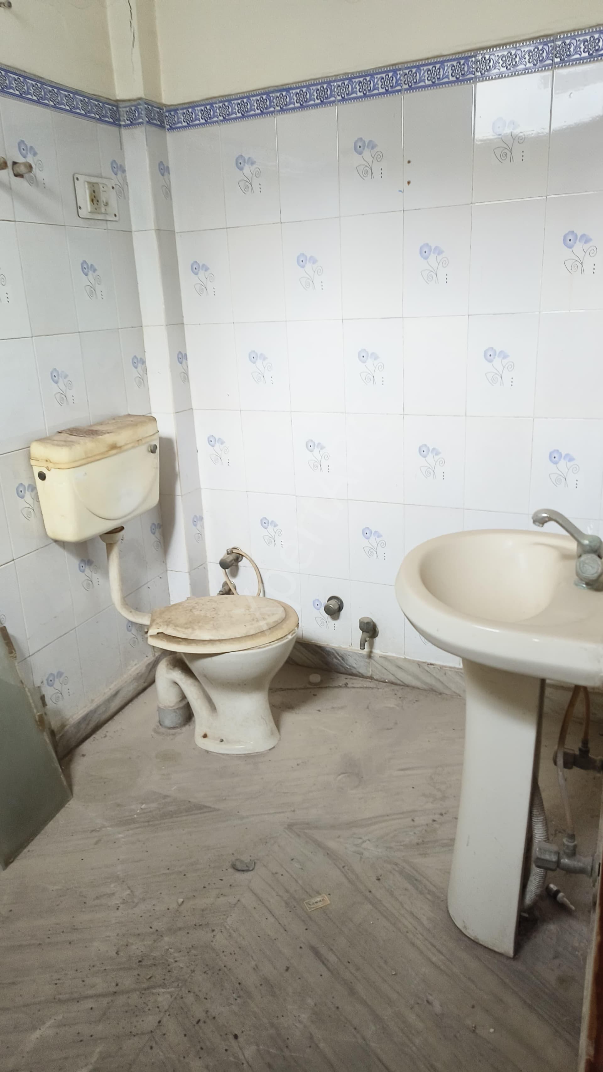Property Photos 12