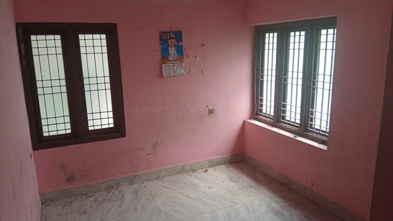 Property Photos 7