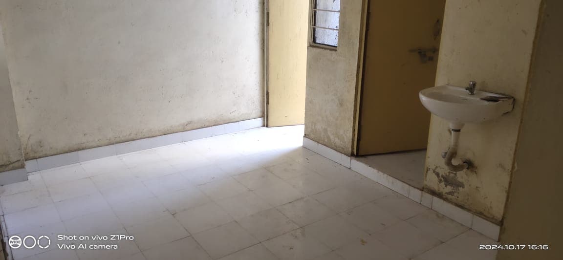 Property Photos 5