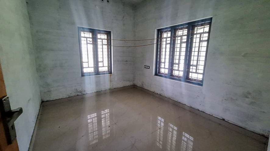 Property Photos 7