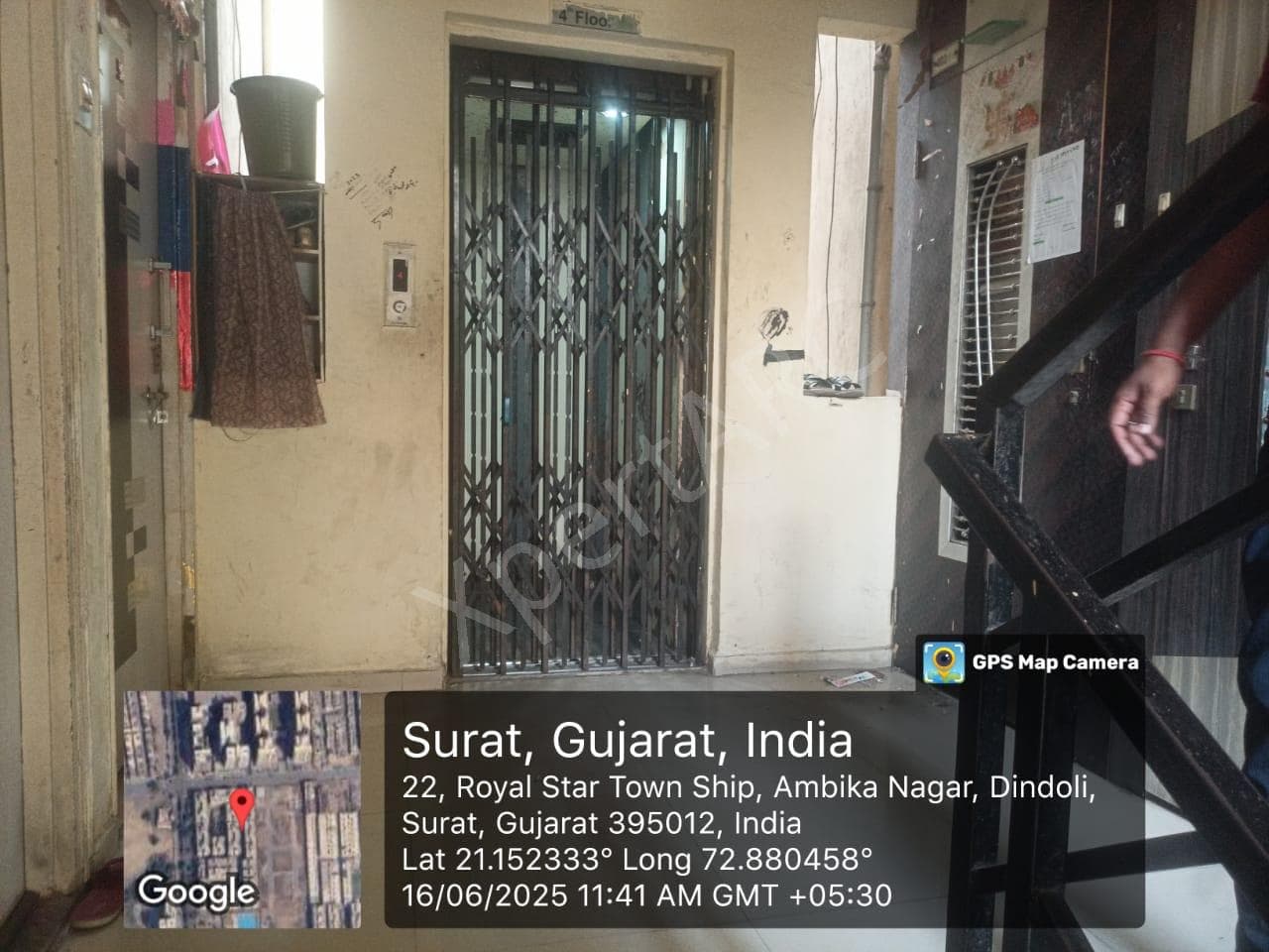 Property Photos 11