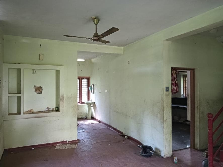 Property Photos 5