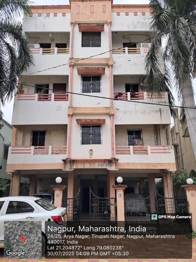 Property Photos 8