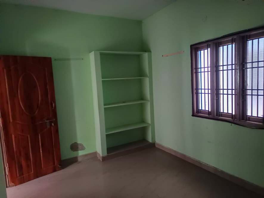 Property Photos 8