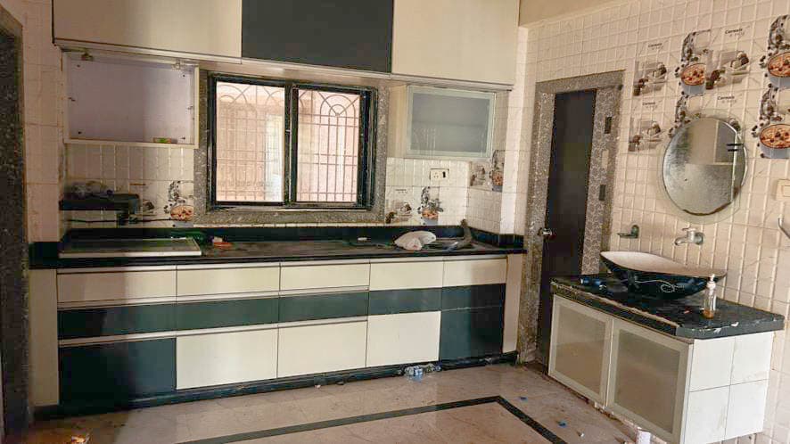 Property Photos 18