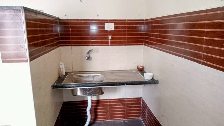 Property Photos 11