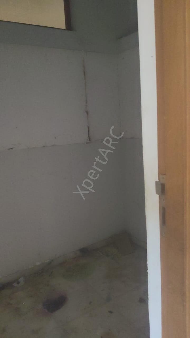 Property Photos 26