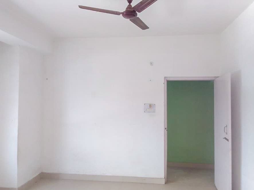 Property Photos 31