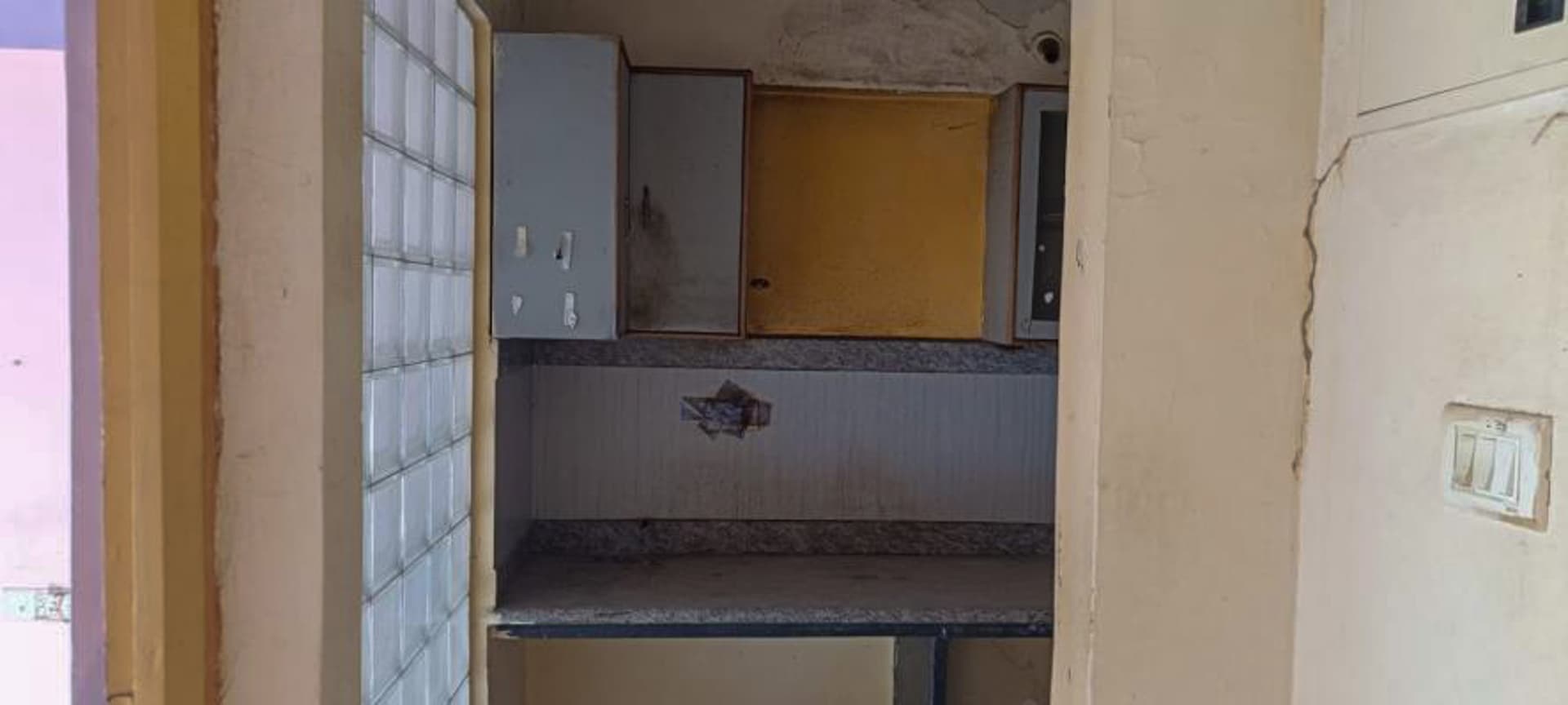 Property Photos 9