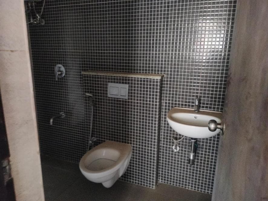 Property Photos 5