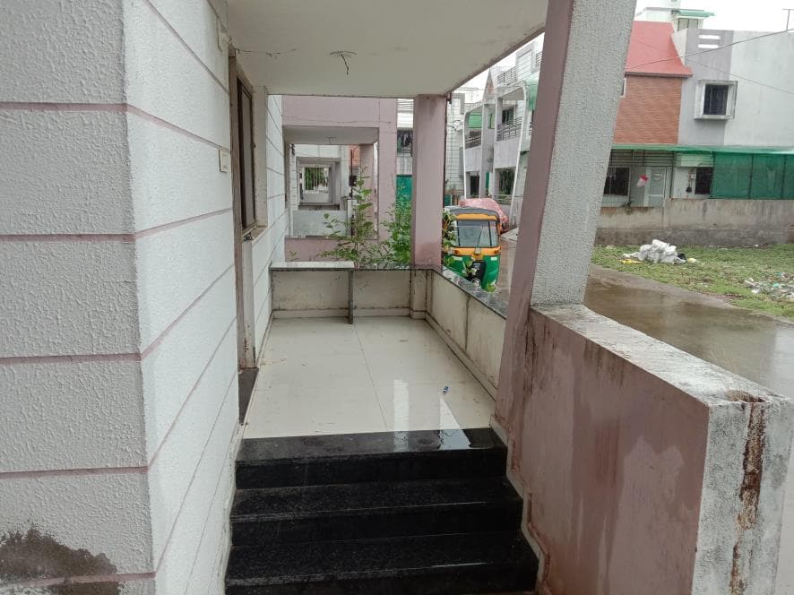 Property Photos 3