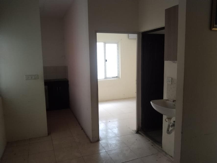 Property Photos 9