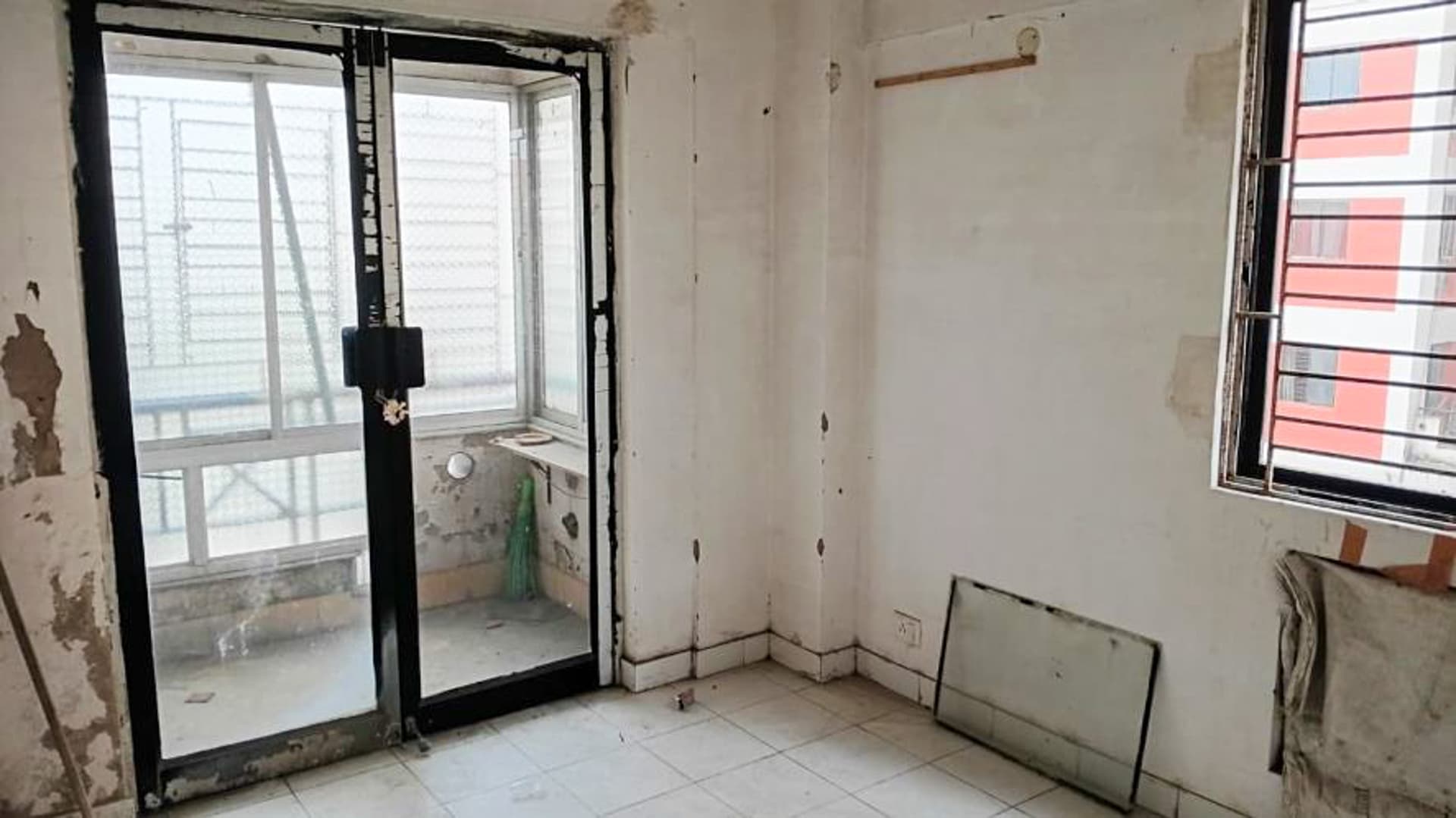 Property Photos 9