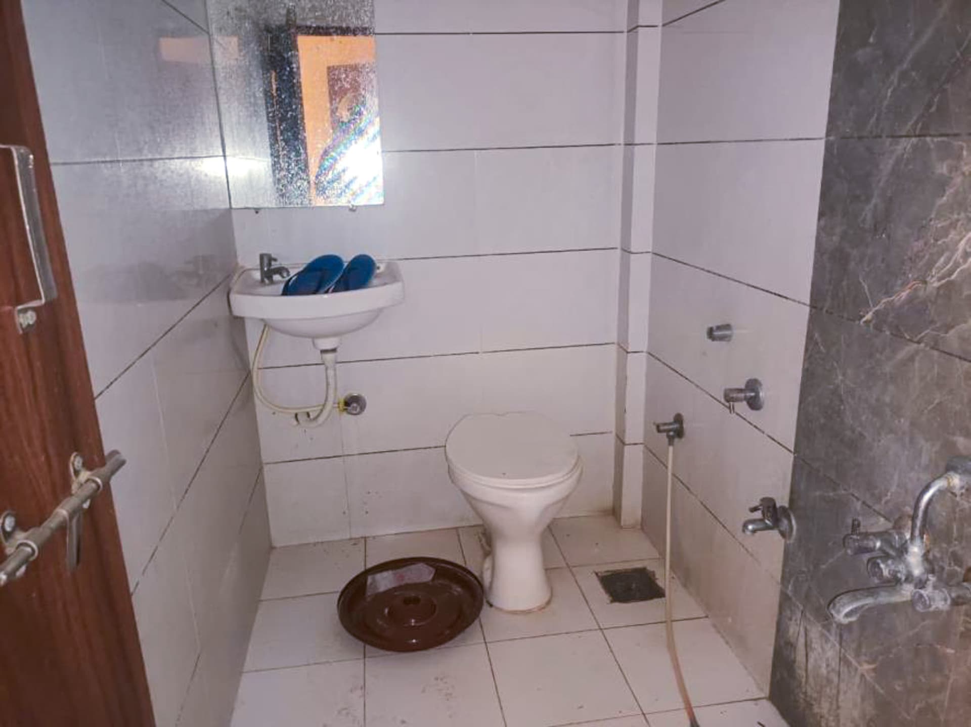 Property Photos 8