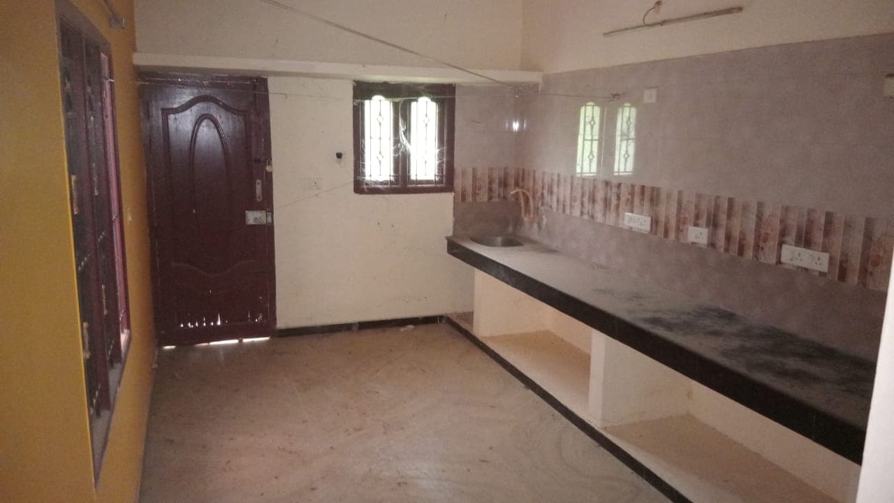 Property Photos 9