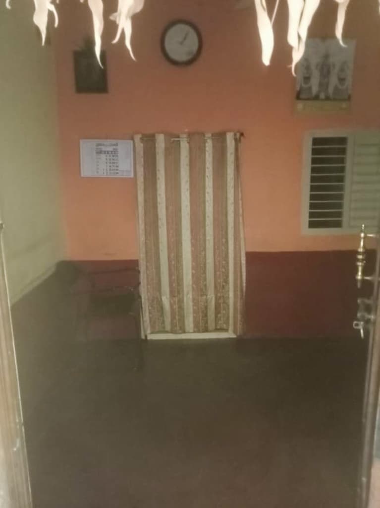 Property Photos 6