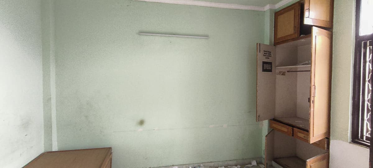 Property Photos 12