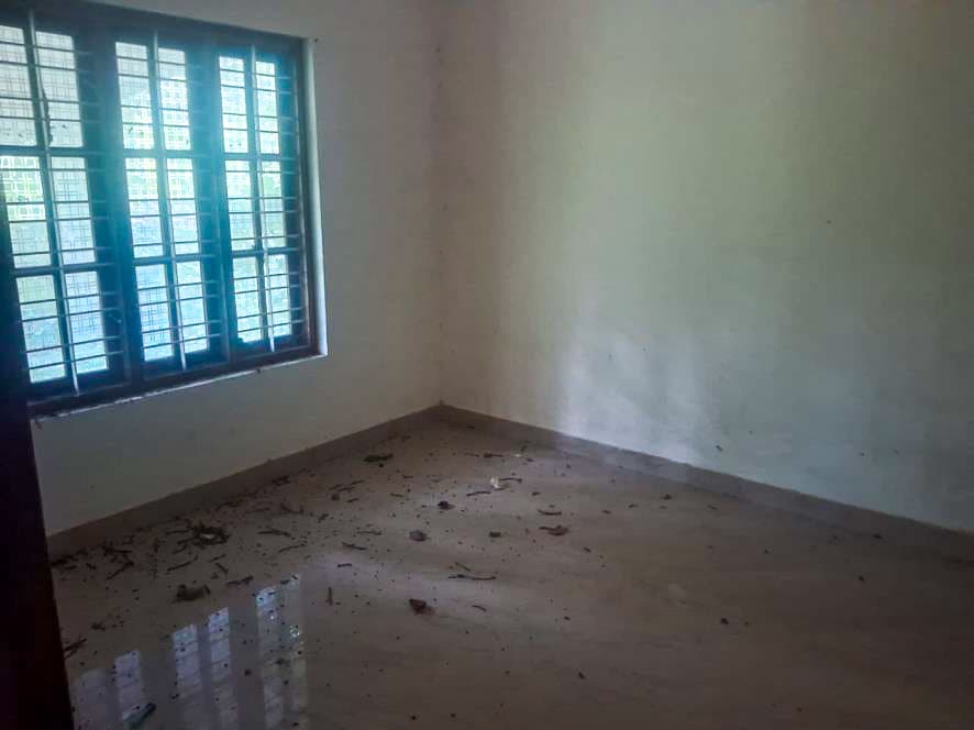 Property Photos 16