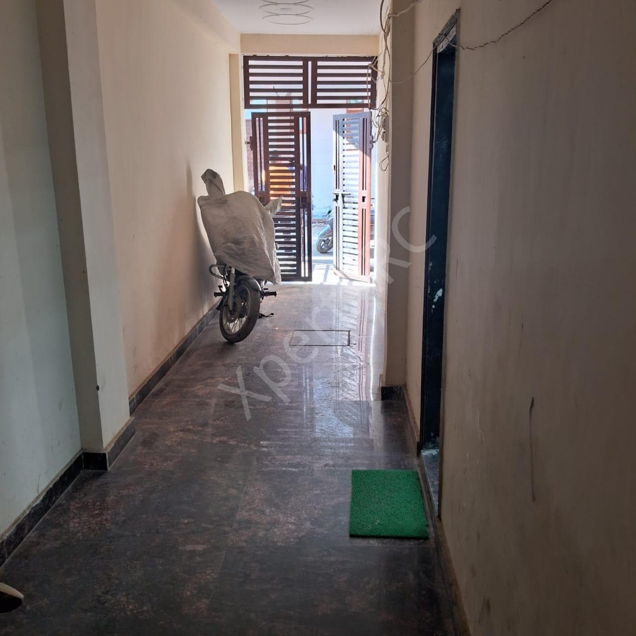 Property Photos 9
