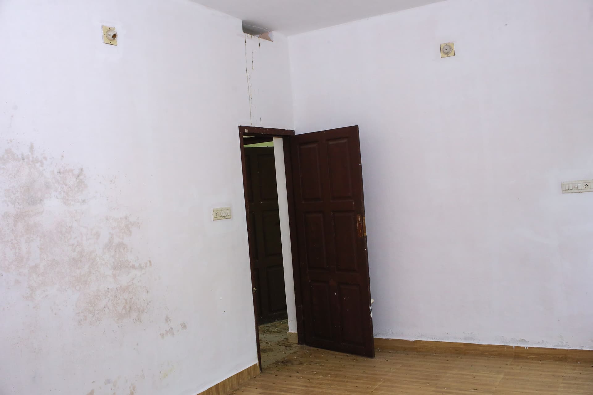 Property Photos 7