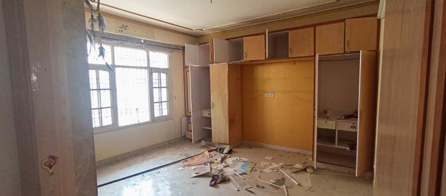 Property Photos 8