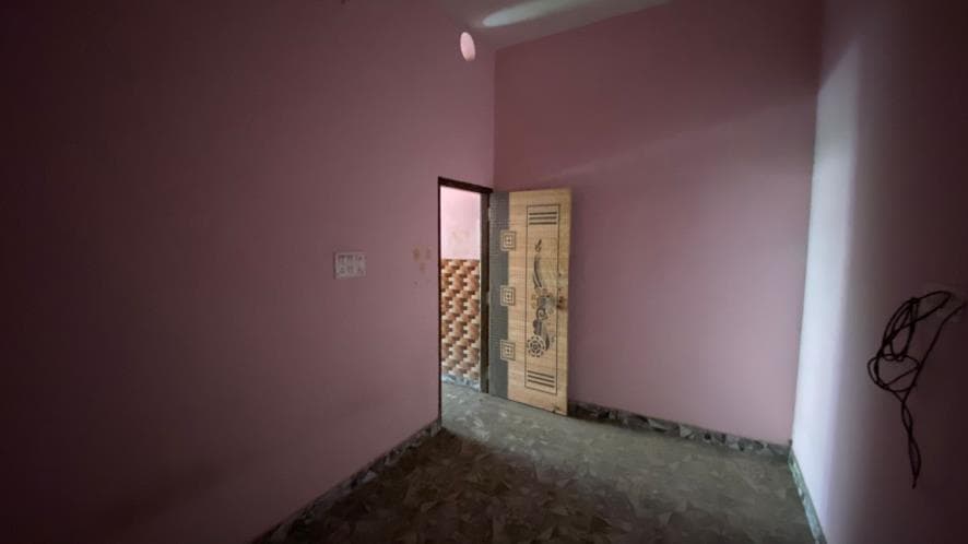Property Photos 9